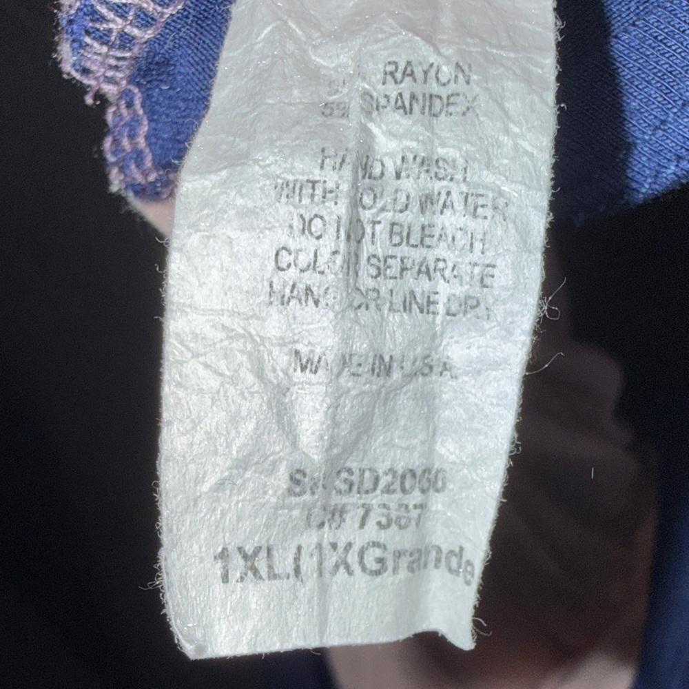 Voll Style Lavender and Navy Tunic Top - Picture 3 of 4